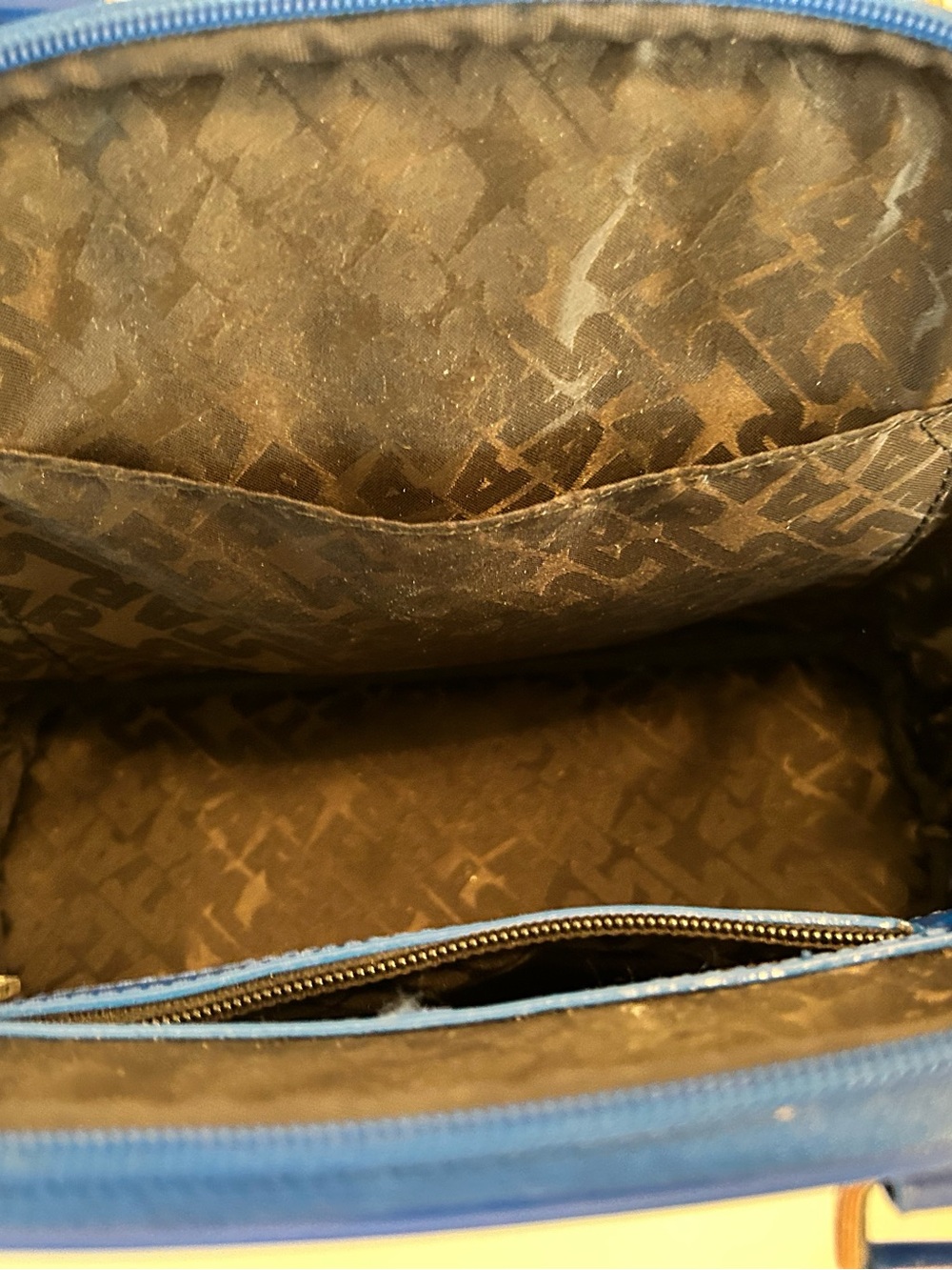 Loungefly Star Wars R2-D2 Patent Blue, White & Silver Dome Satchel - Picture 6 of 6
